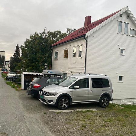 Centrally Located Apartment In Classic Townhouse Tromsø Dış mekan fotoğraf