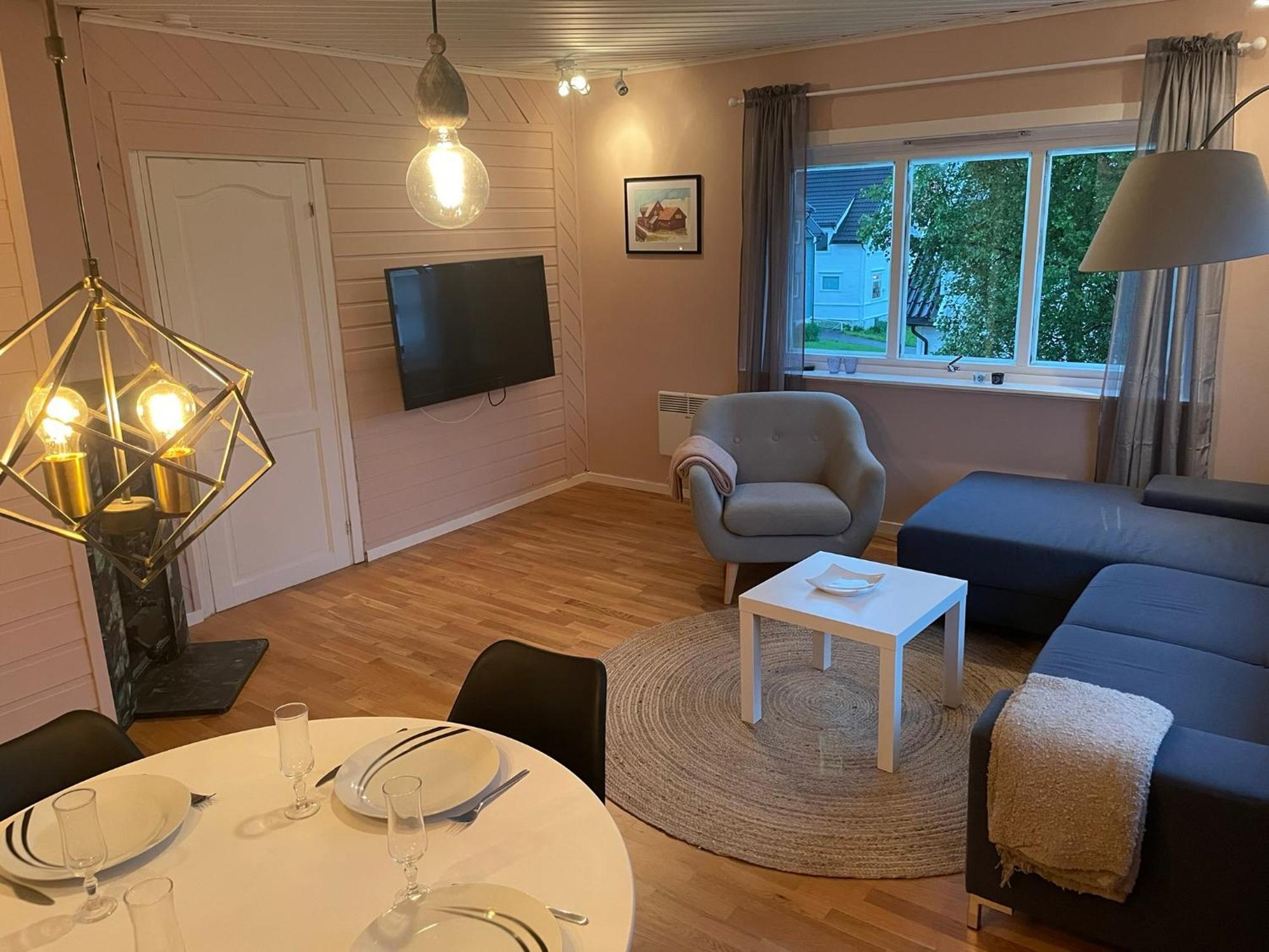 Centrally Located Apartment In Classic Townhouse Tromsø Dış mekan fotoğraf